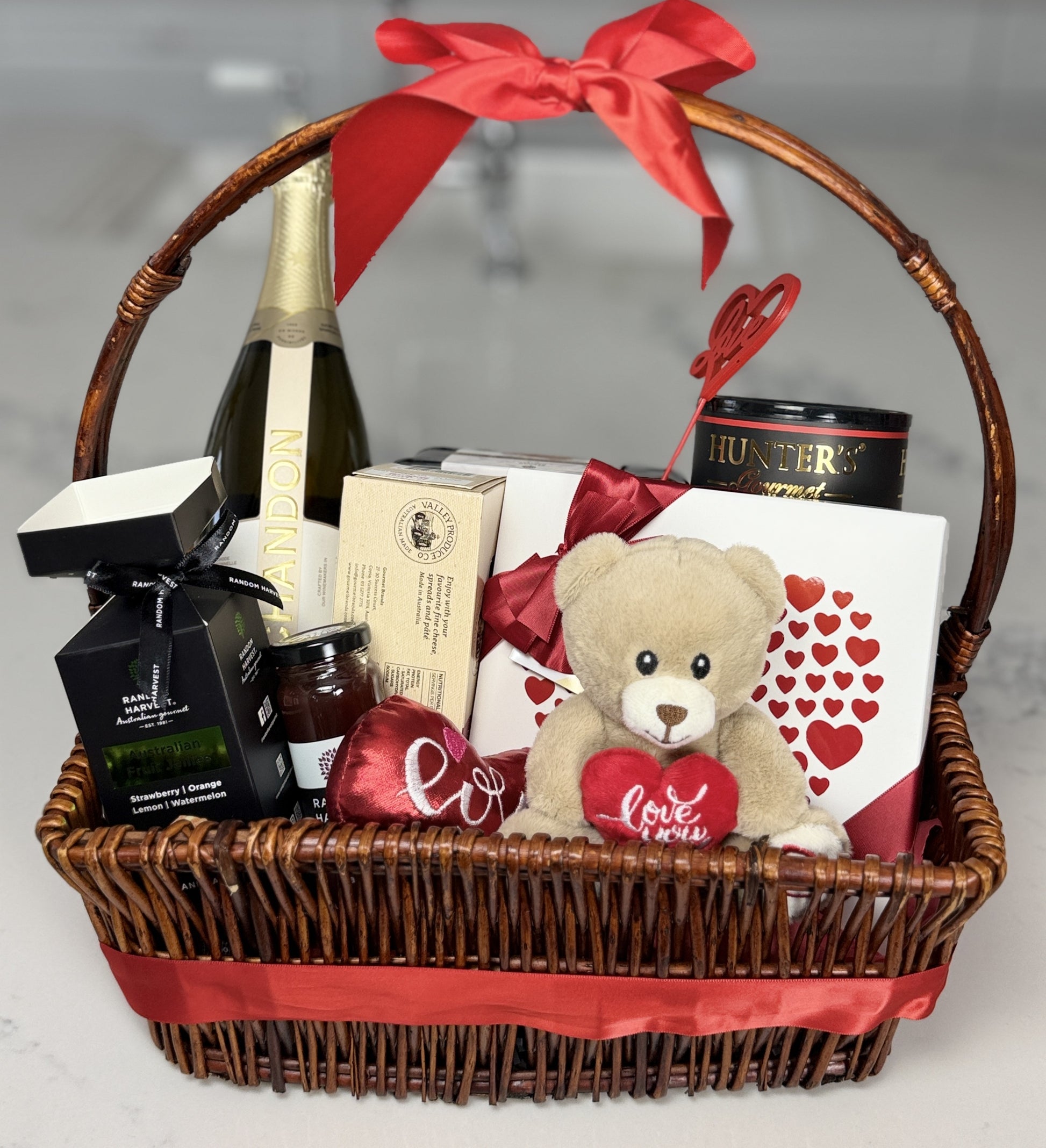 Love an Luxury Basket